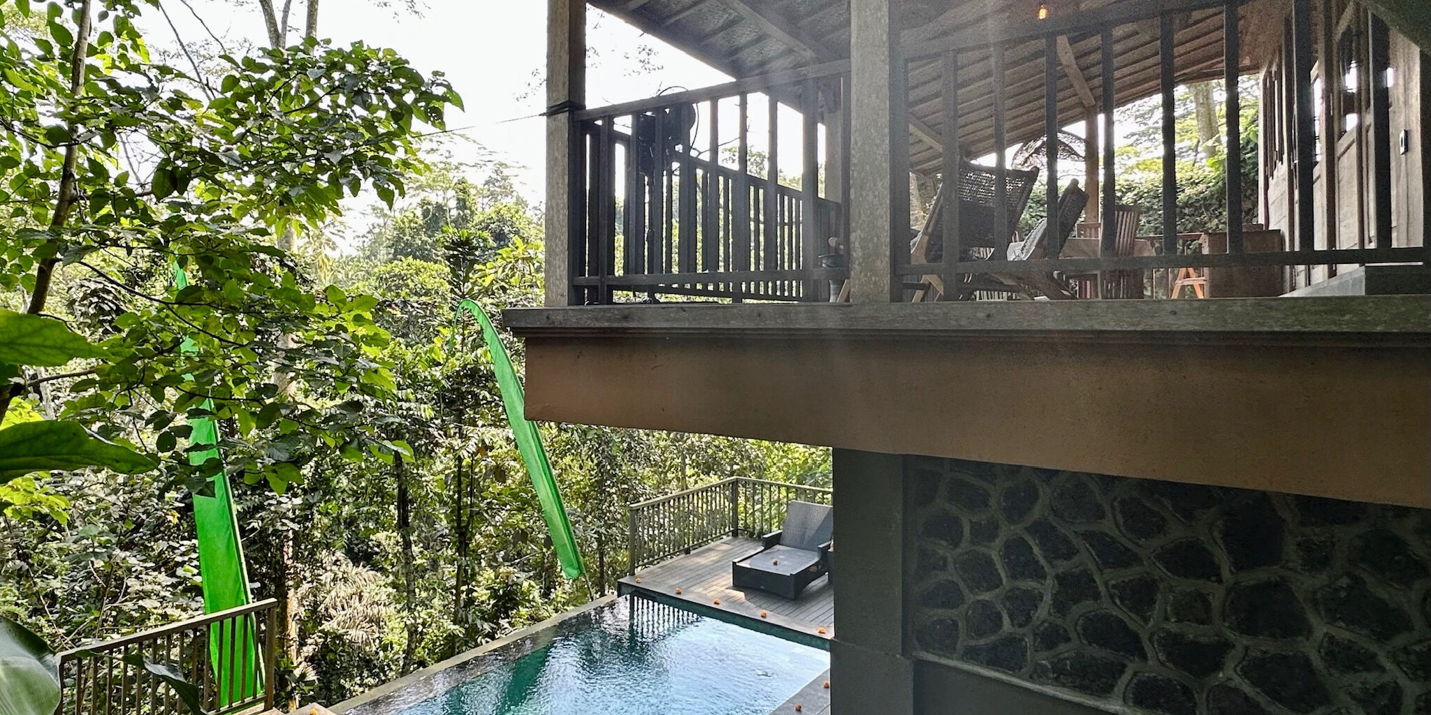 Jungle retreat villa in Ubud with private pool and forest surroundings
